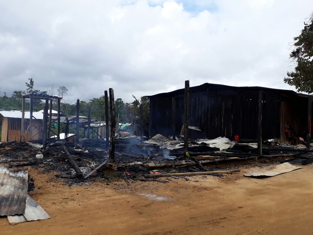 Negocio incinerado en el caserío Mina Nueva, de la vereda Panamá Nueve. Foto: Cortesía Cahucopana.